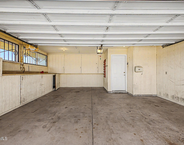 17602 N Foothills Drive - Photo Thumbnail 21