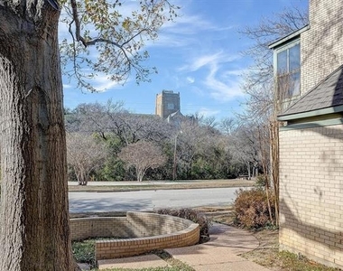 2633 Mccart Avenue - Photo Thumbnail 1