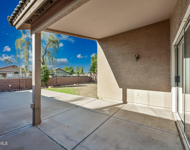 2607 E Anderson Drive - Photo Thumbnail 26