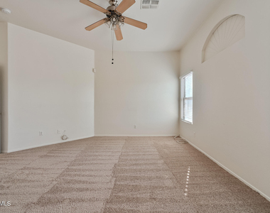 2607 E Anderson Drive - Photo Thumbnail 17