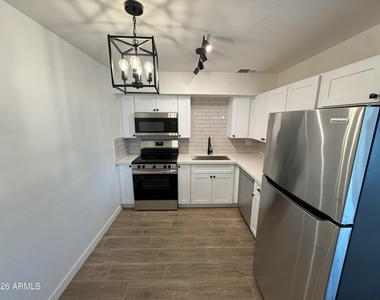 546 S Hobson Road - Photo Thumbnail 16