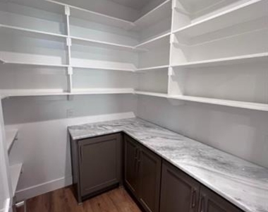 505 Southren Drive - Photo Thumbnail 31