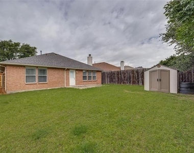 202 Trenton Drive - Photo Thumbnail 25