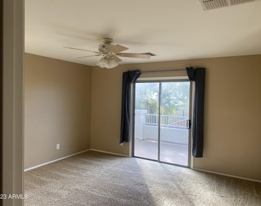 18045 W Carol Avenue - Photo Thumbnail 3