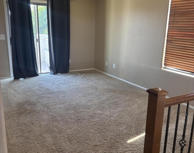 18045 W Carol Avenue - Photo Thumbnail 13