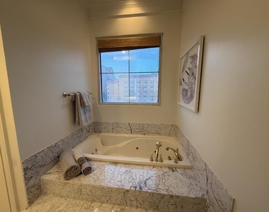 3535 Gillespie Street - Photo Thumbnail 11