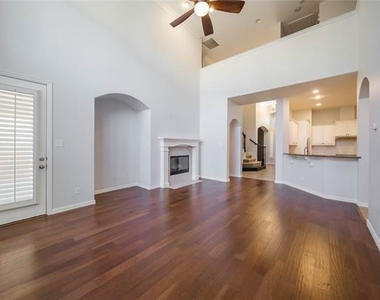 1810 Port Isabel Drive - Photo Thumbnail 8