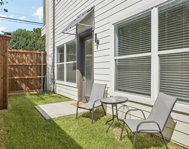 6418 Maple Avenue - Photo Thumbnail 14