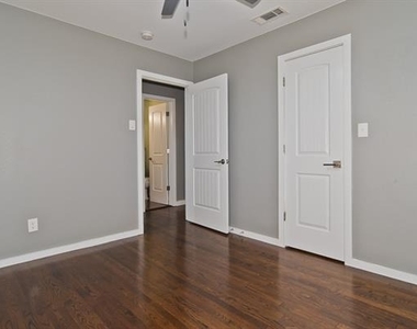 3039 Grayson Drive - Photo Thumbnail 13