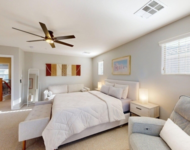 3272 E Meadowview Drive - Photo Thumbnail 19