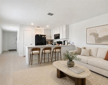 925 Grebe Drive - Photo Thumbnail 1