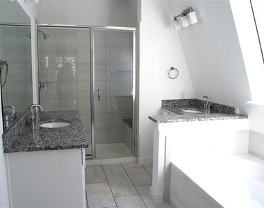 369 Oakbend Drive - Photo Thumbnail 15