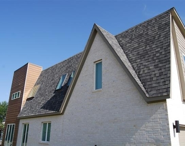 369 Oakbend Drive - Photo Thumbnail 3