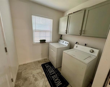 1113 Eric Avenue - Photo Thumbnail 25