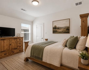 515 Landon Way - Photo Thumbnail 15