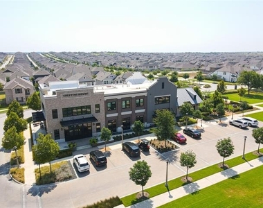 515 Landon Way - Photo Thumbnail 22