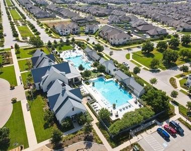 515 Landon Way - Photo Thumbnail 21