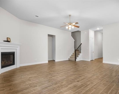 16050 Talamore Lane - Photo Thumbnail 7