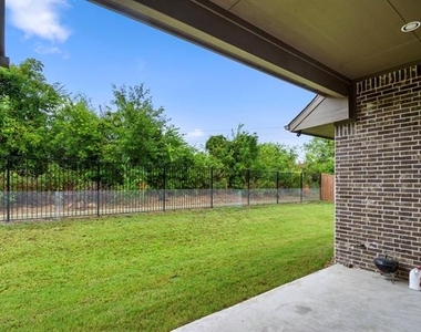 16050 Talamore Lane - Photo Thumbnail 33