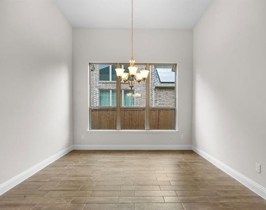 16050 Talamore Lane - Photo Thumbnail 12
