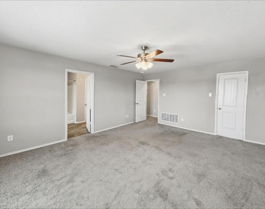 2700 Andesite Lane - Photo Thumbnail 9