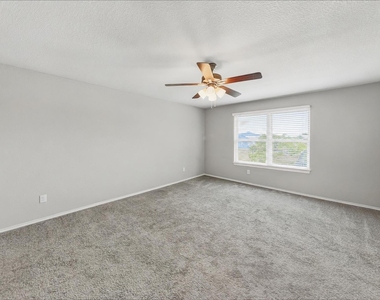 2700 Andesite Lane - Photo Thumbnail 10