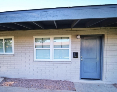 4601 N 12th Avenue - Photo Thumbnail 1