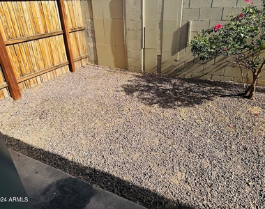 4601 N 12th Avenue - Photo Thumbnail 19