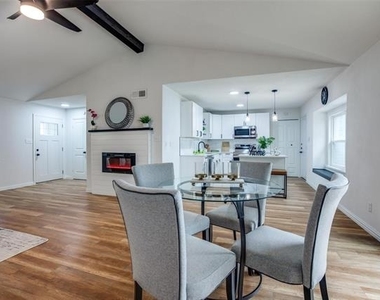 2605 Western Drive - Photo Thumbnail 5