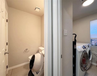 4103 Midrose Trail - Photo Thumbnail 16