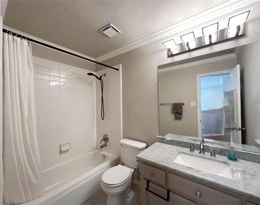 4103 Midrose Trail - Photo Thumbnail 20