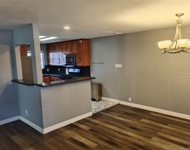2532 Ryan Avenue - Photo Thumbnail 1