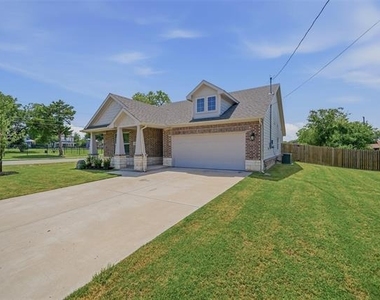3314 Gordon Street - Photo Thumbnail 1
