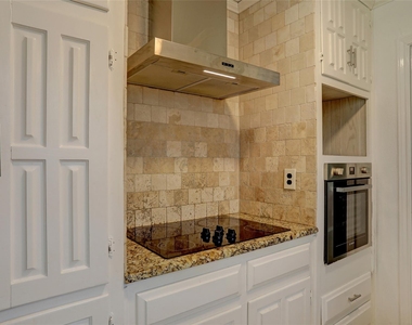 2102 Apollo Road - Photo Thumbnail 8