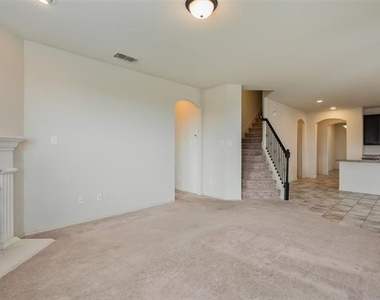 3416 Wavecrest Lane - Photo Thumbnail 10