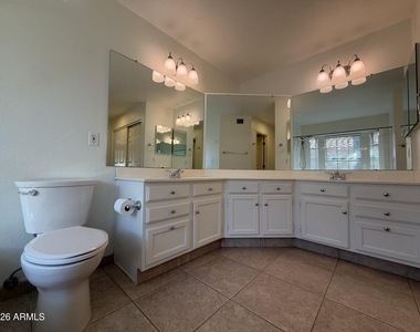 5801 E Paradise Lane - Photo Thumbnail 37