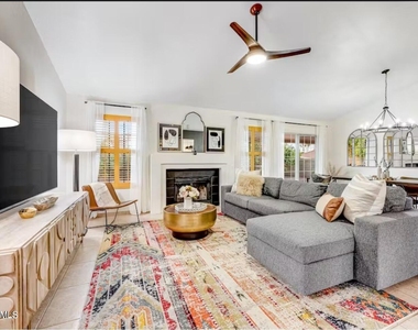 5801 E Paradise Lane - Photo Thumbnail 2