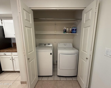 5801 E Paradise Lane - Photo Thumbnail 28