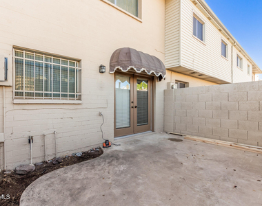 6937 E Osborn Road - Photo Thumbnail 18