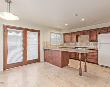 6937 E Osborn Road - Photo Thumbnail 7