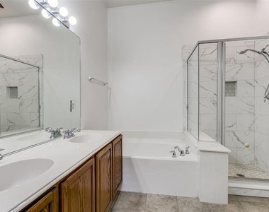 7800 Harvest Hill Road - Photo Thumbnail 10