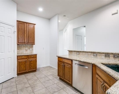 7800 Harvest Hill Road - Photo Thumbnail 7