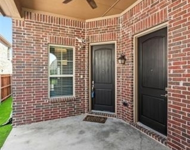 2413 Barton Creek Boulevard - Photo Thumbnail 5