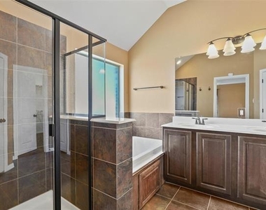 11708 Beach Street - Photo Thumbnail 8