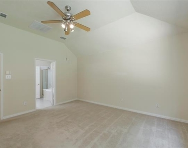 9906 Madison Drive - Photo Thumbnail 16