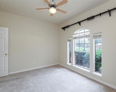 9906 Madison Drive - Photo Thumbnail 14