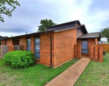 3117 Button Willow Avenue - Photo Thumbnail 3