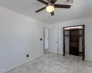 3423 N 14th Street - Photo Thumbnail 13