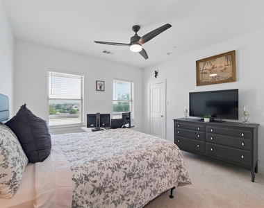 1078 Maverick Drive - Photo Thumbnail 19