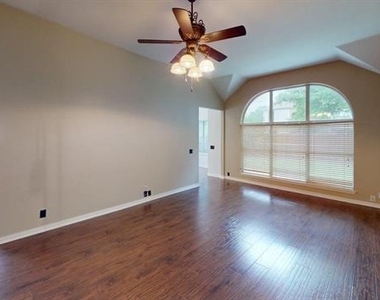 5901 Berkshire Road - Photo Thumbnail 7